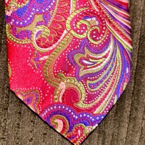 100% Silk Paisley Tie & Pocket Square Set – Handmade – Like New